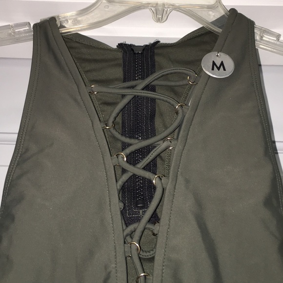 Bathing suit - Picture 3 of 6